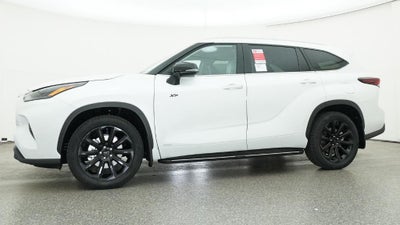 2026 Toyota Highlander Hybrid XLE