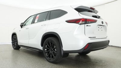 2026 Toyota Highlander Hybrid XLE