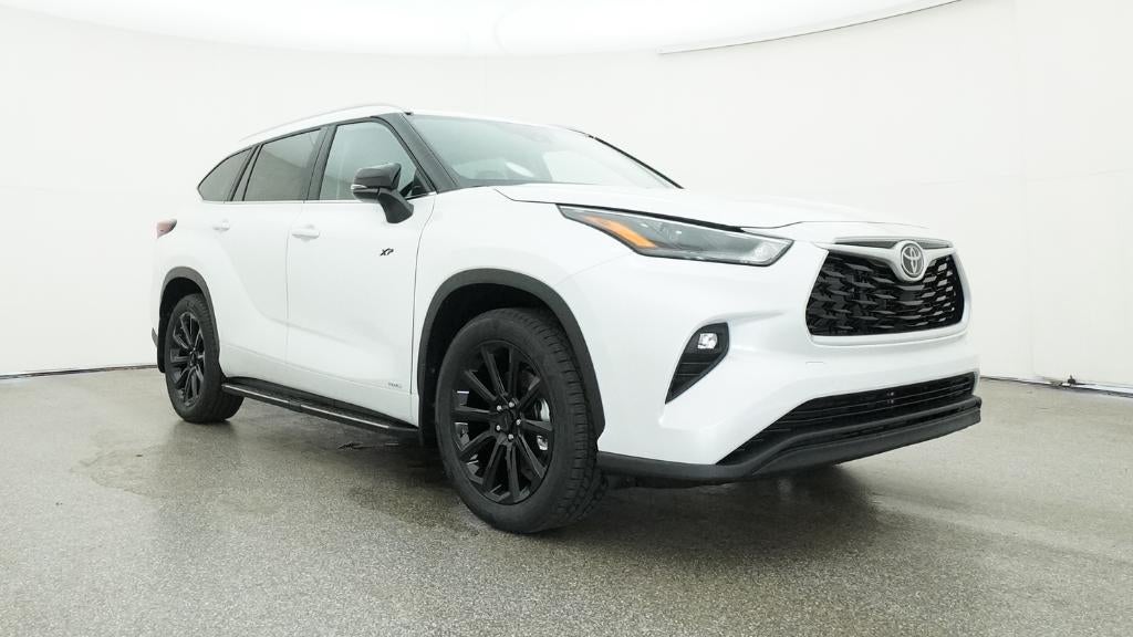 2026 Toyota Highlander Hybrid XLE