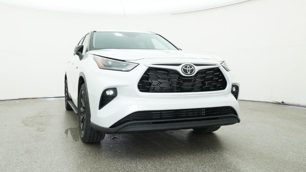 2026 Toyota Highlander Hybrid XLE