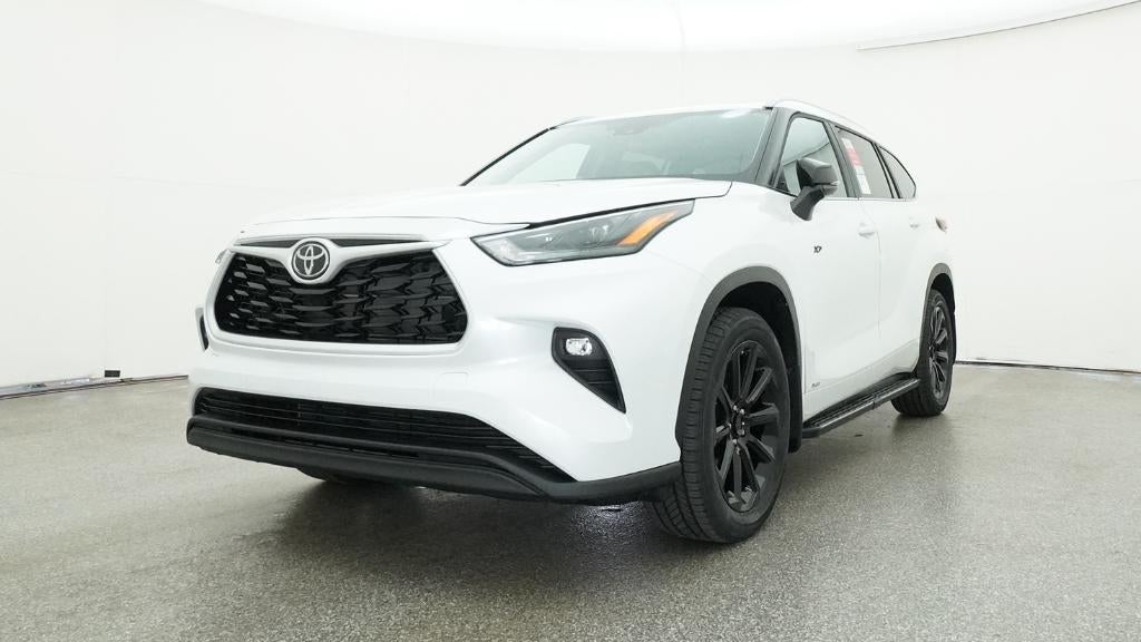 2026 Toyota Highlander Hybrid XLE