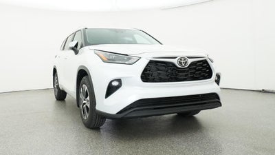 2026 Toyota Highlander Hybrid XLE