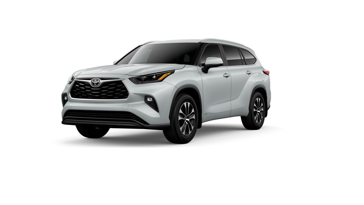 2026 Toyota Highlander Hybrid XLE AWD's photo