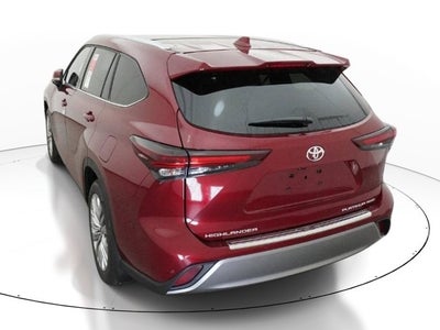 2026 Toyota Highlander Platinum