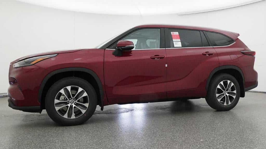 2026 Toyota Highlander XLE