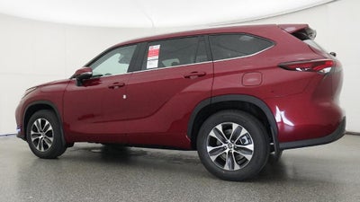 2026 Toyota Highlander XLE