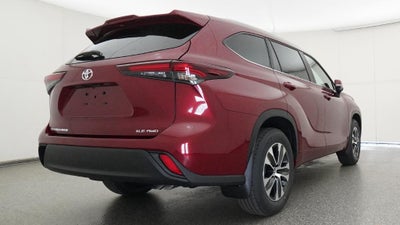 2026 Toyota Highlander XLE