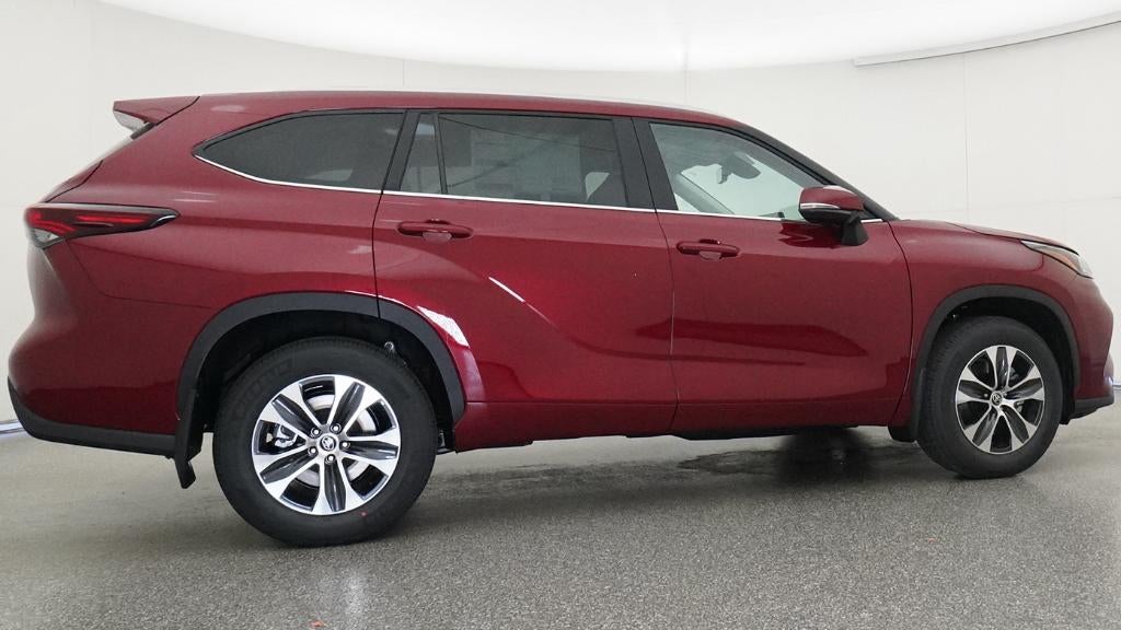 2026 Toyota Highlander XLE