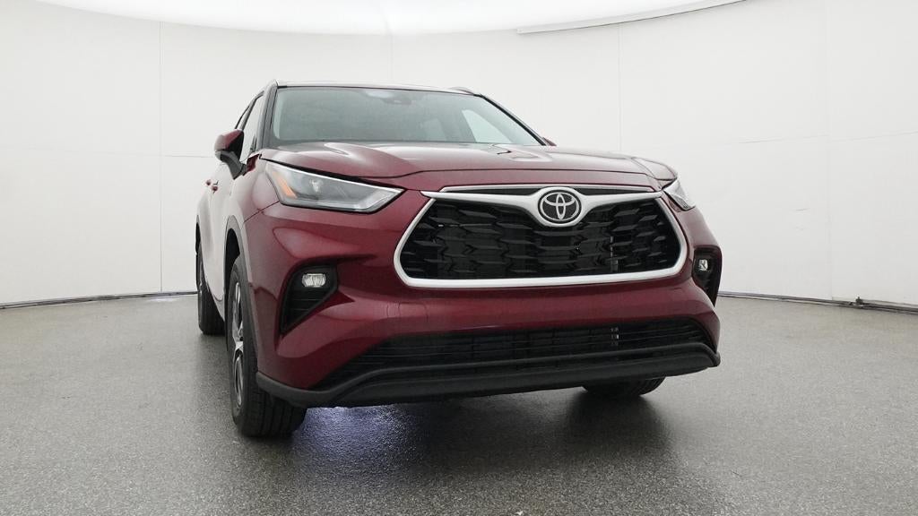 2026 Toyota Highlander XLE