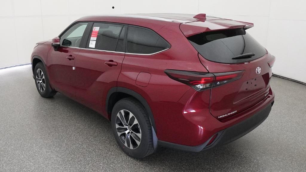 2026 Toyota Highlander XLE