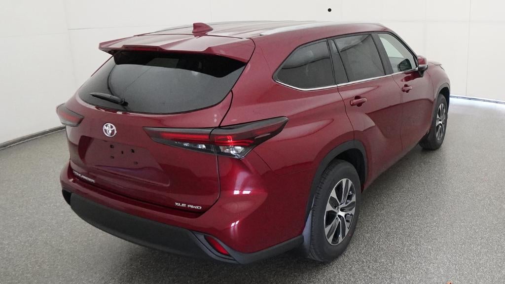 2026 Toyota Highlander XLE