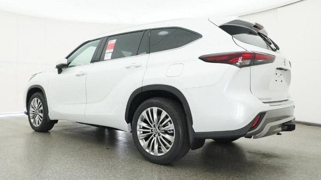 2026 Toyota Highlander Platinum