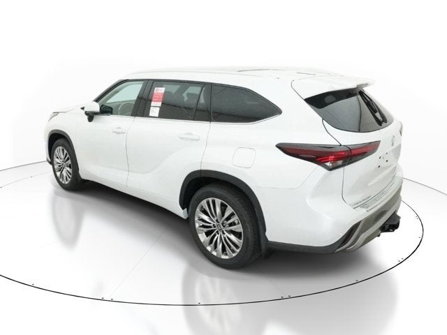 2026 Toyota Highlander Platinum
