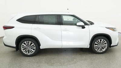 2026 Toyota Highlander Platinum