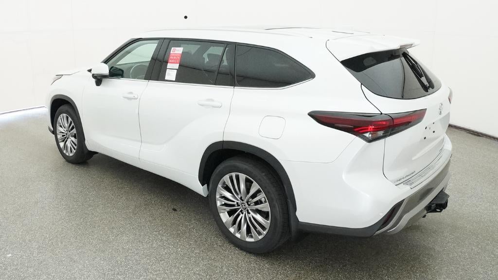 2026 Toyota Highlander Platinum