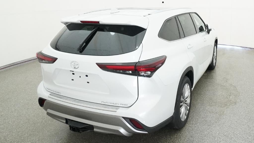 2026 Toyota Highlander Platinum