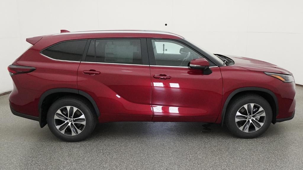 2026 Toyota Highlander XLE