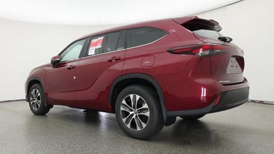 2026 Toyota Highlander XLE