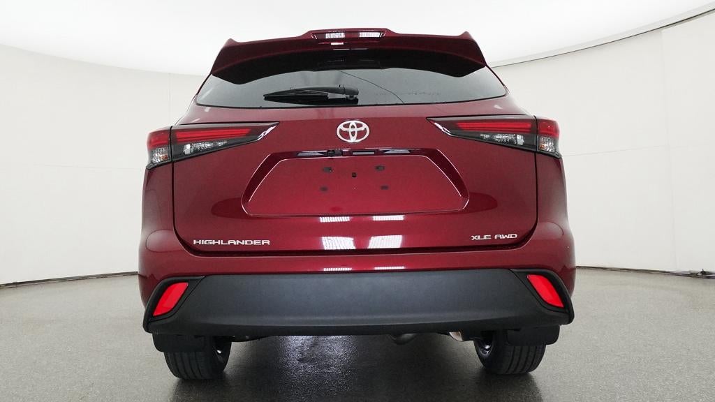 2026 Toyota Highlander XLE
