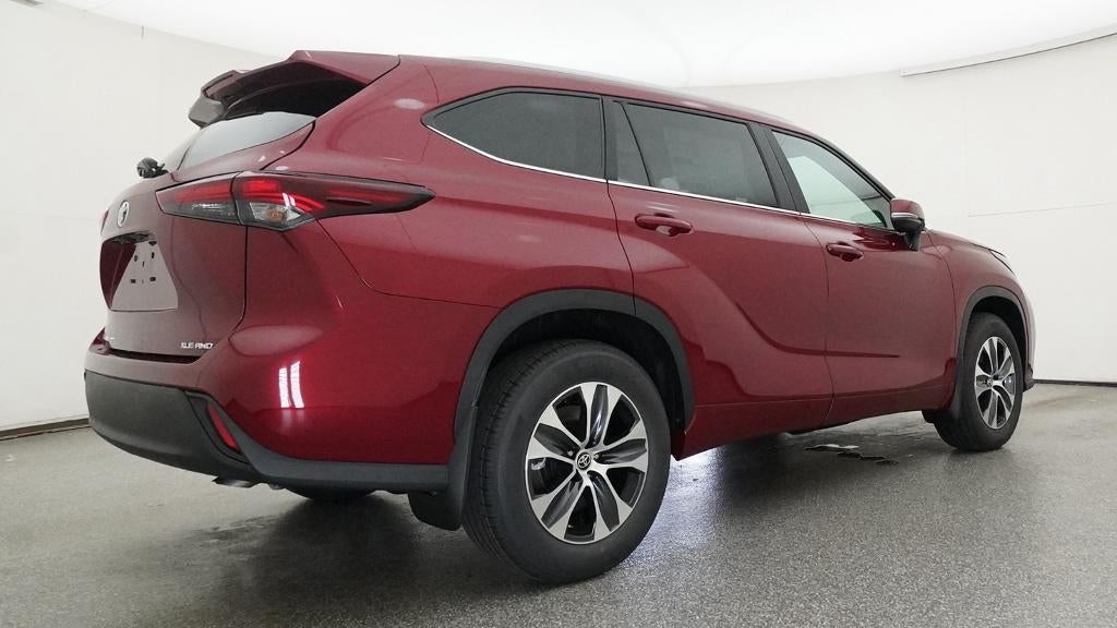 2026 Toyota Highlander XLE