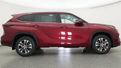 2026 Toyota Highlander XLE