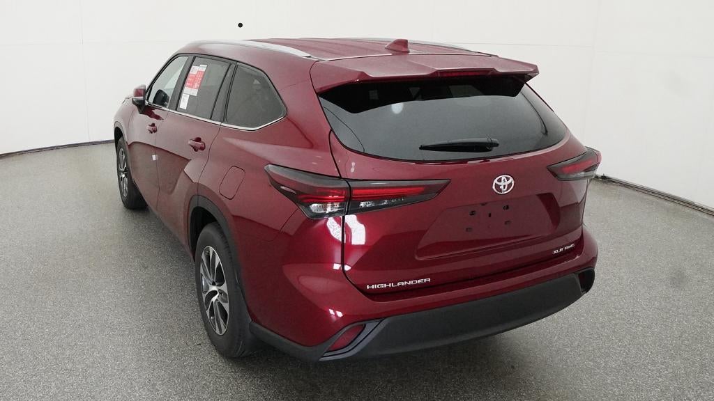 2026 Toyota Highlander XLE