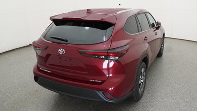 2026 Toyota Highlander XLE