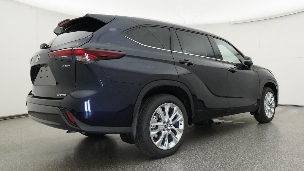 2026 Toyota Highlander Hybrid Limited