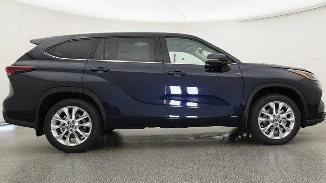 2026 Toyota Highlander Hybrid Limited
