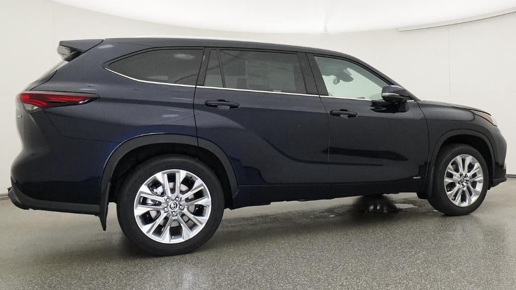 2026 Toyota Highlander Hybrid Limited