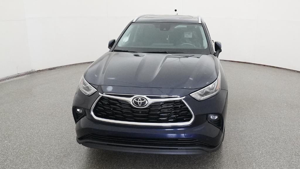 2026 Toyota Highlander Hybrid Limited