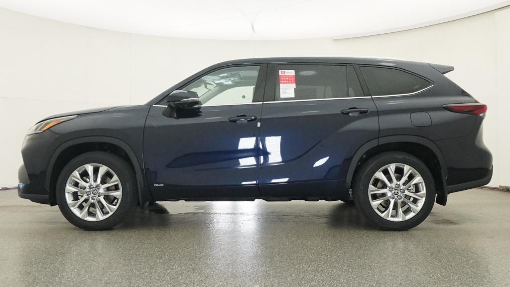 2026 Toyota Highlander Hybrid Limited