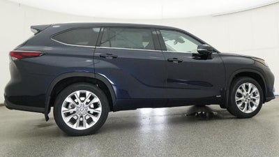 2026 Toyota Highlander Hybrid Limited