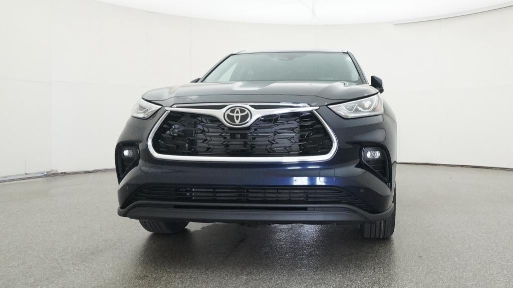 2026 Toyota Highlander Hybrid Limited