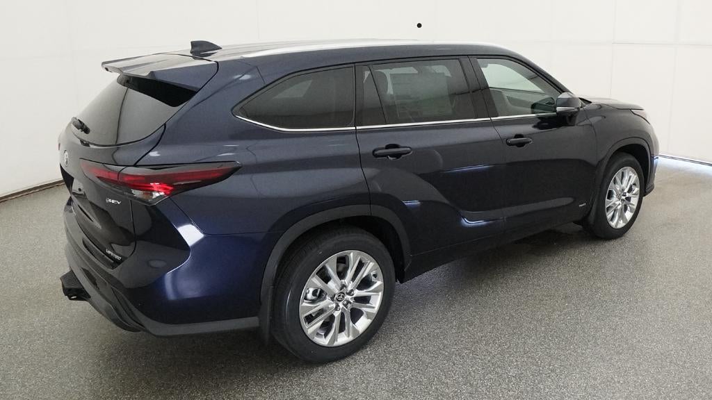 2026 Toyota Highlander Hybrid Limited
