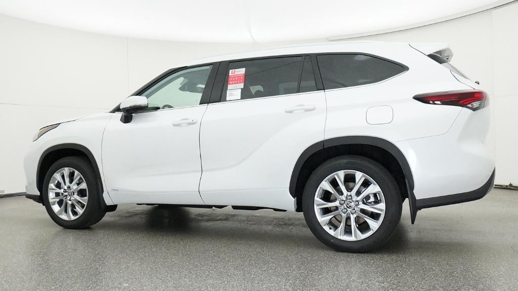 2026 Toyota Highlander Hybrid Limited