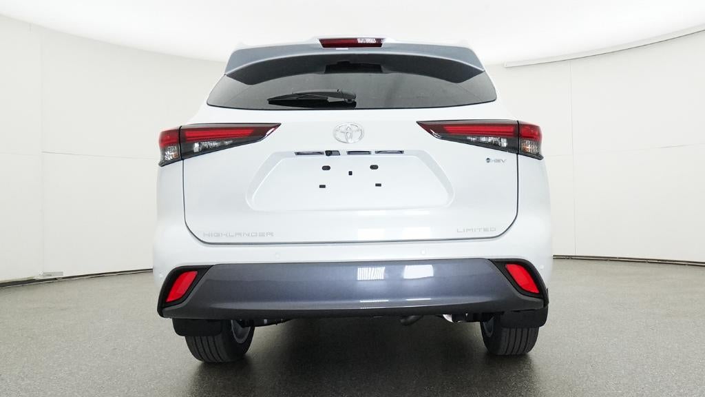 2026 Toyota Highlander Hybrid Limited