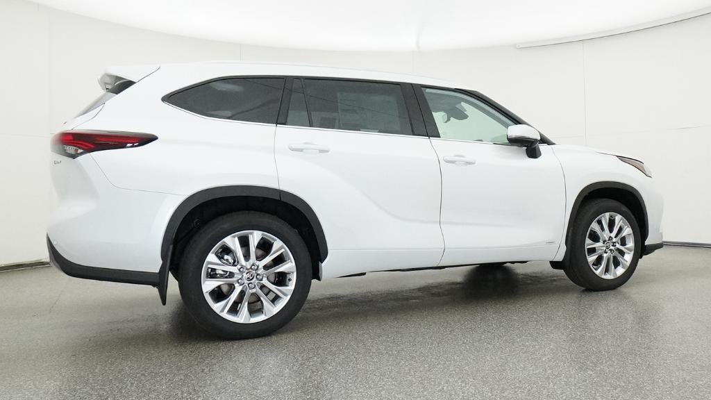 2026 Toyota Highlander Hybrid Limited