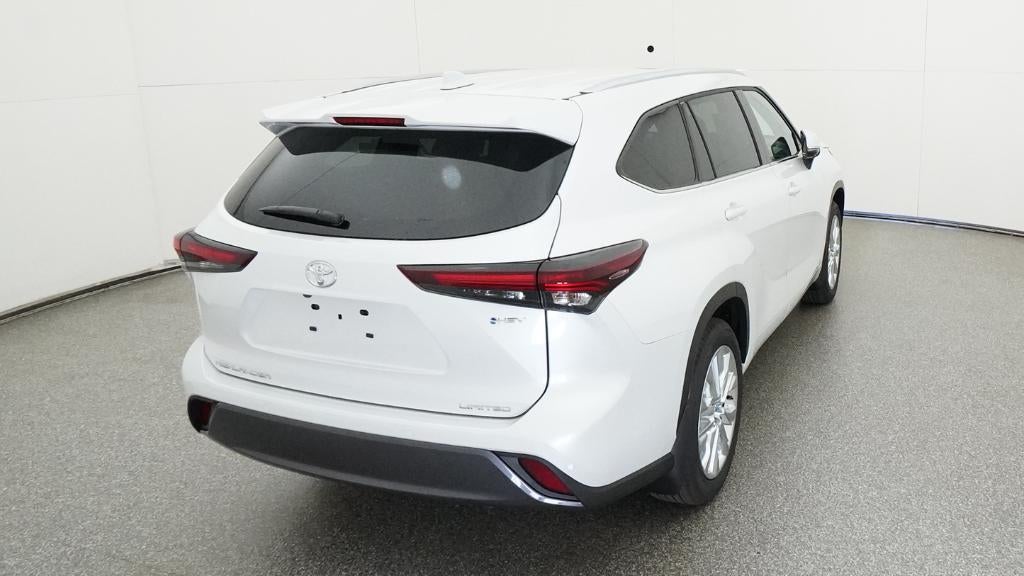2026 Toyota Highlander Hybrid Limited
