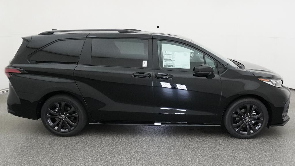 2026 Toyota Sienna XSE