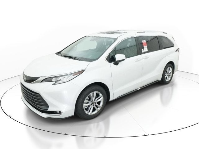2026 Toyota Sienna Limited 7-Passenger Hybrid FWD's photo