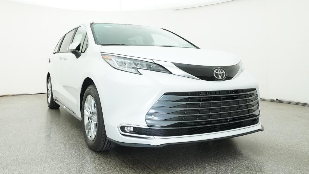 2026 Toyota Sienna Limited