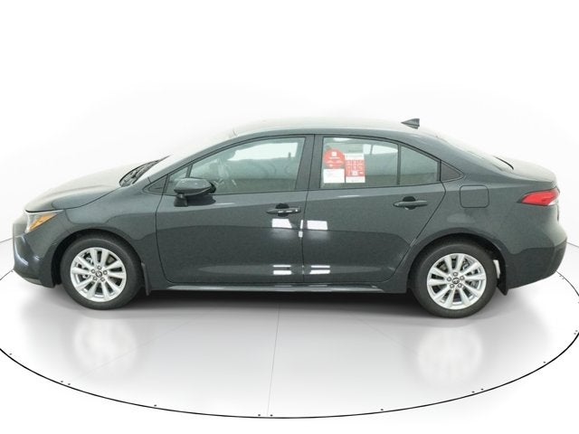 2027 Toyota Corolla LE