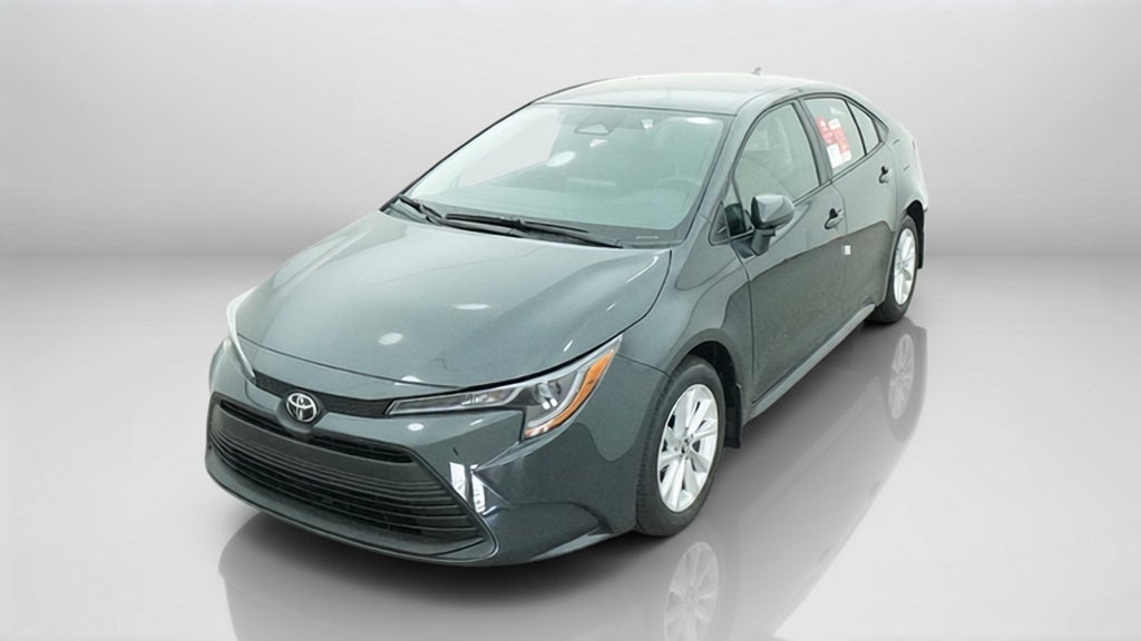 2027 Toyota Corolla LE