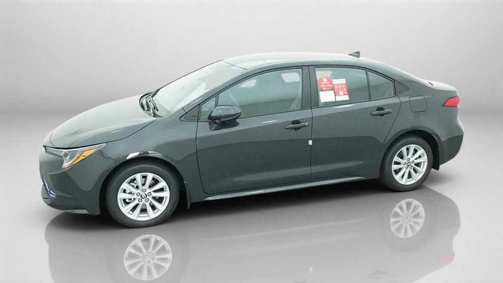 2027 Toyota Corolla LE
