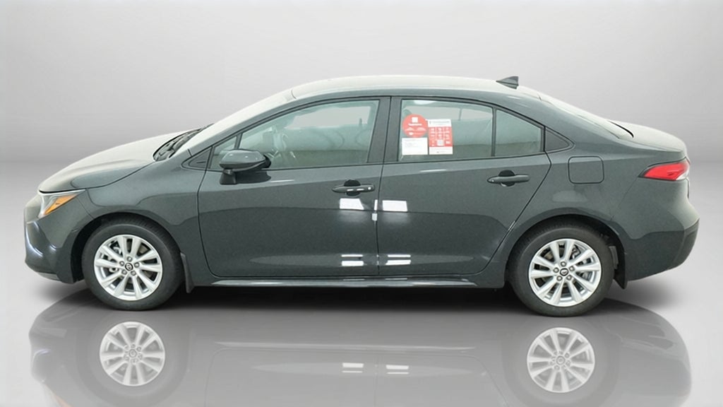 2027 Toyota Corolla LE