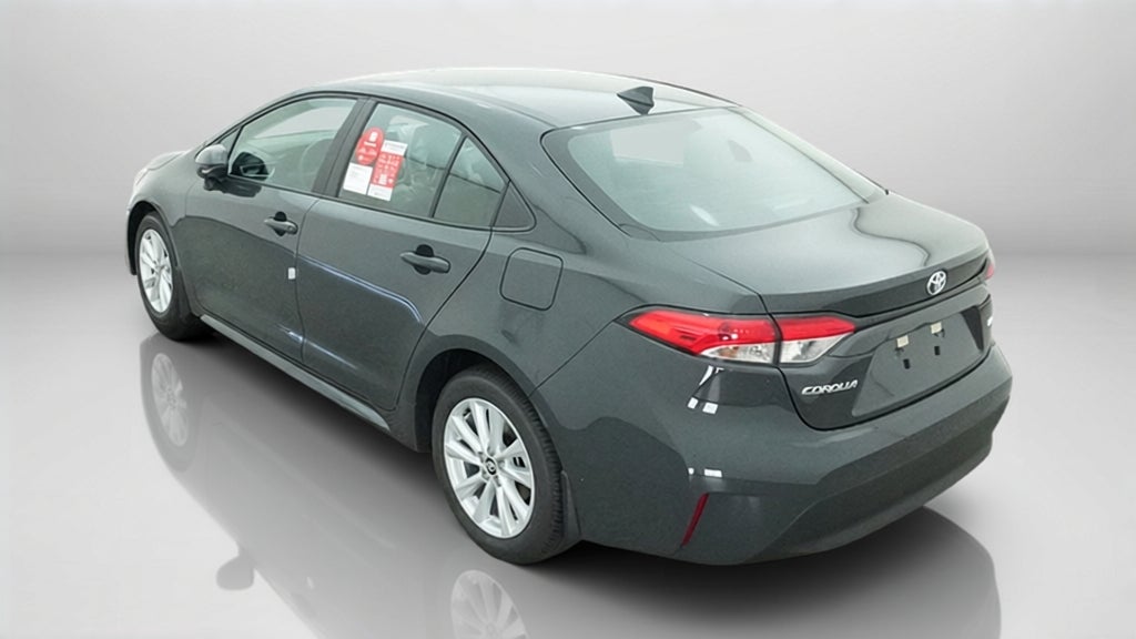 2027 Toyota Corolla LE