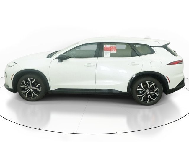 2026 Toyota Toyota Crown Signia XLE
