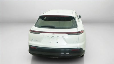 2026 Toyota Toyota Crown Signia XLE