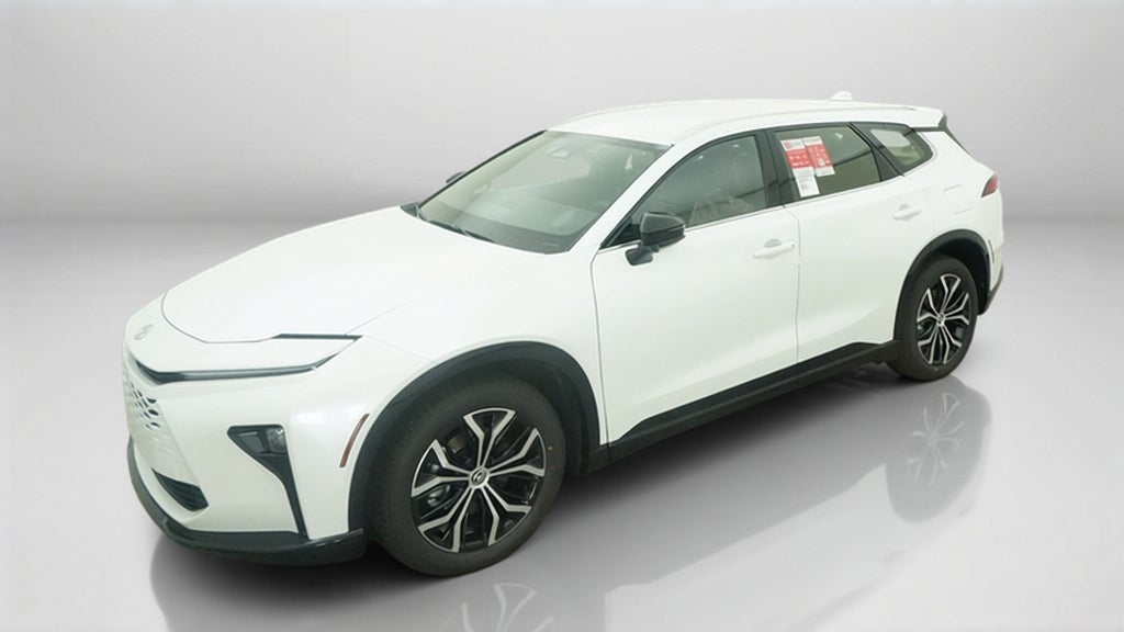 2026 Toyota Toyota Crown Signia XLE